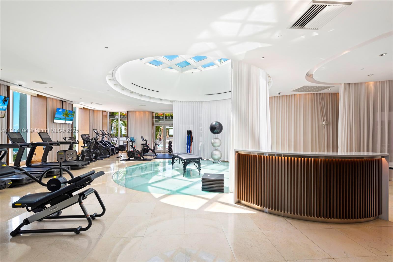 450 Alton Rd #2603 Miami Beach, FL 33139