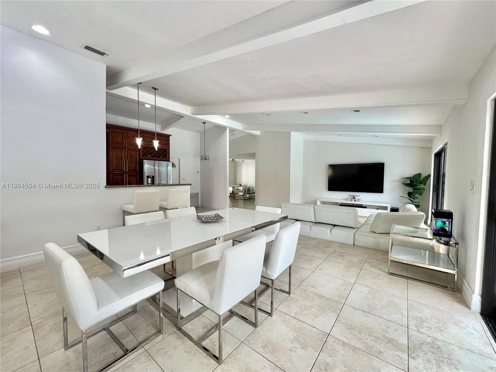 11104 SW 139th Ct Miami, FL 33186