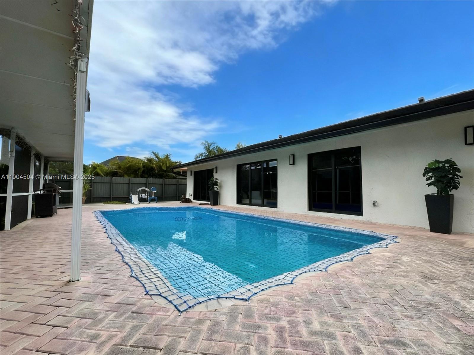 11104 SW 139th Ct Miami, FL 33186