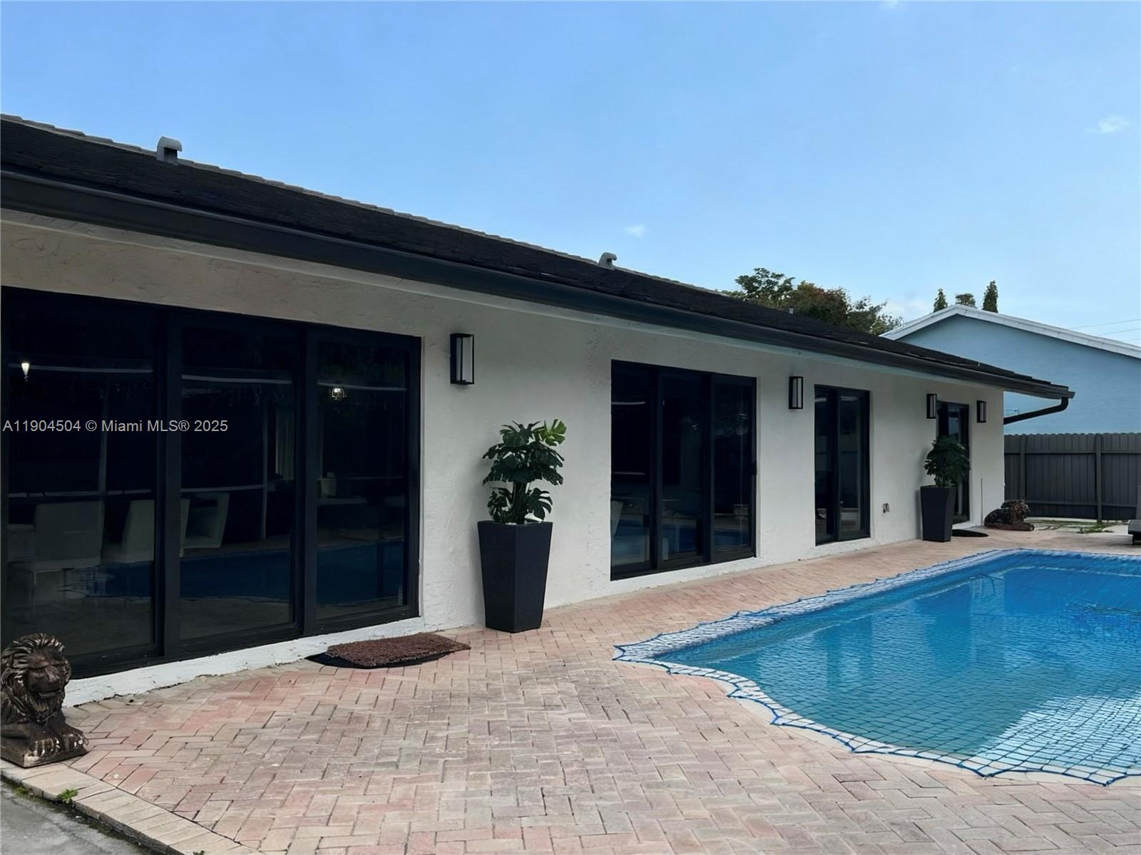 11104 SW 139th Ct Miami, FL 33186