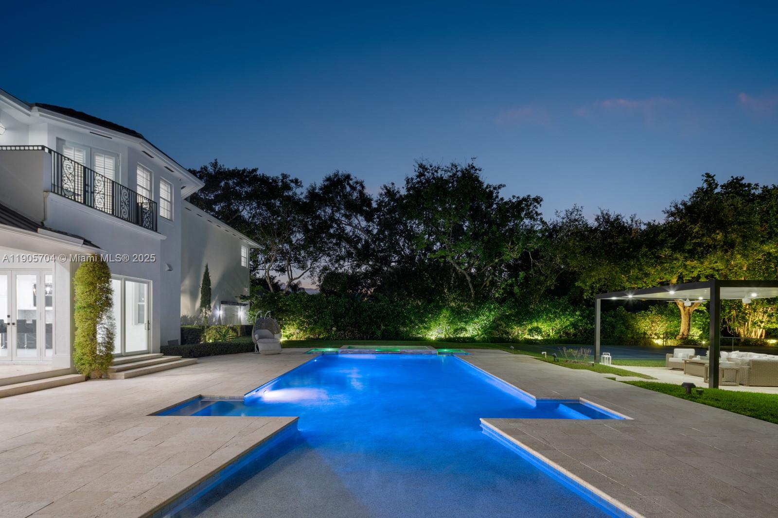 8551 SW 102nd St Miami, FL 33156