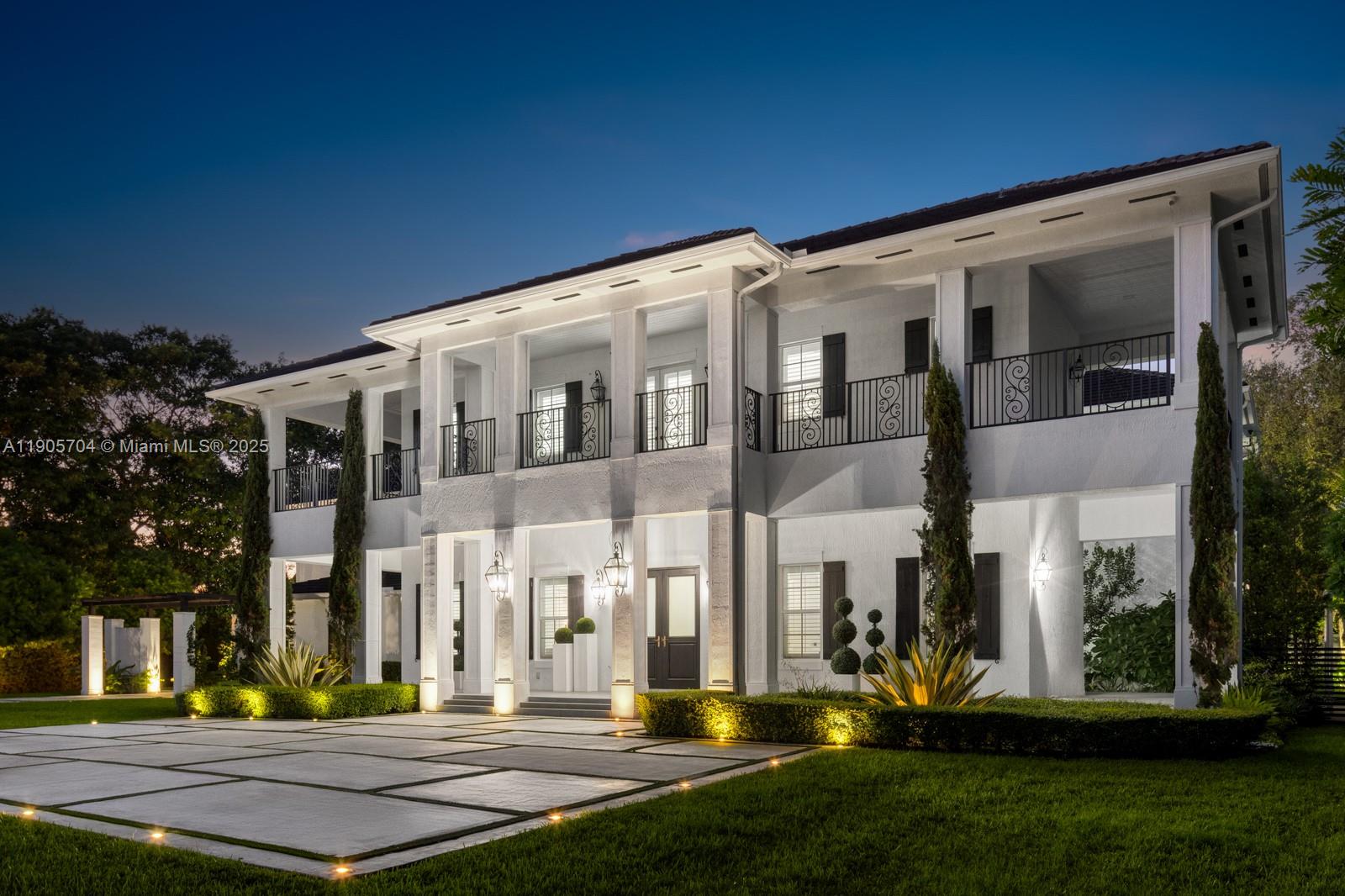 8551 SW 102nd St Miami, FL 33156