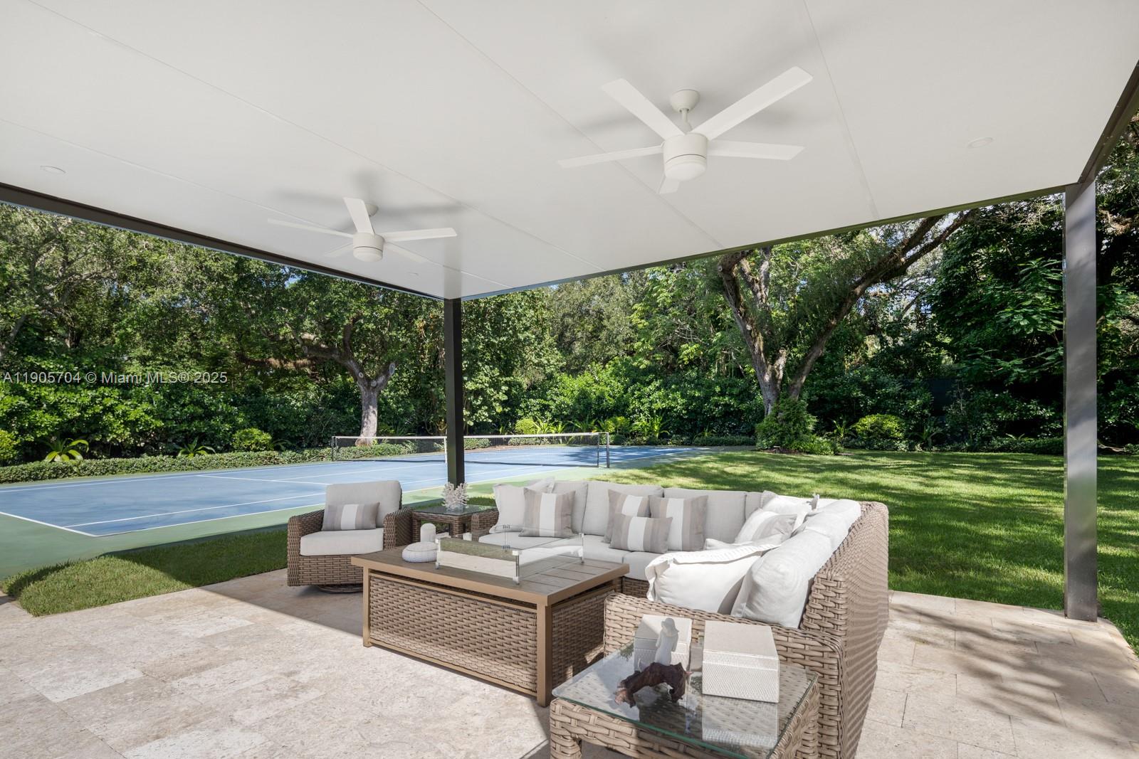 8551 SW 102nd St Miami, FL 33156