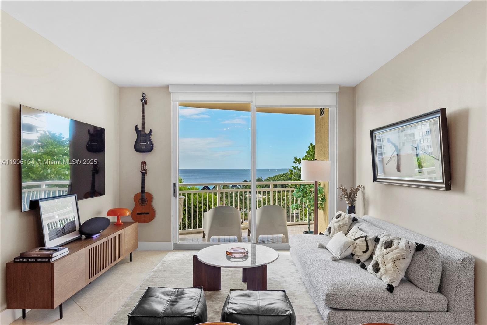 2475 Brickell Ave #708