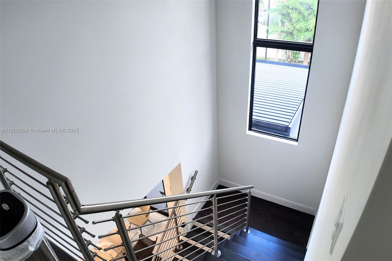 8002 NW 43rd St Doral, FL 33166