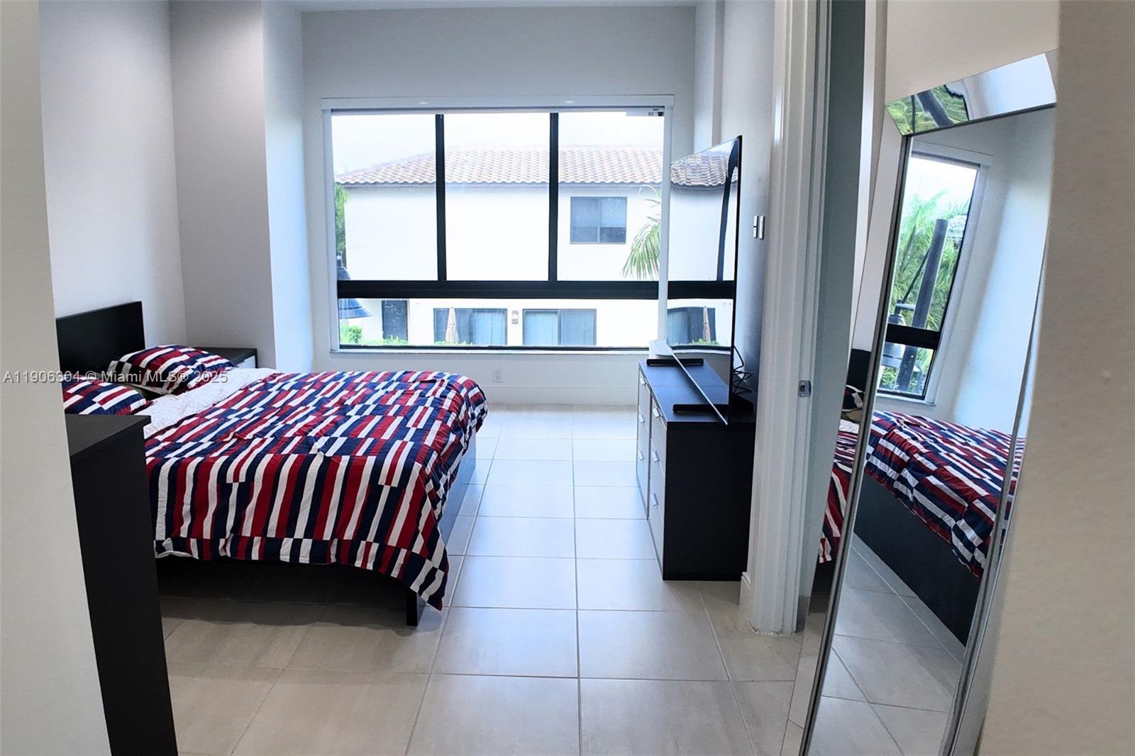 8002 NW 43rd St Doral, FL 33166