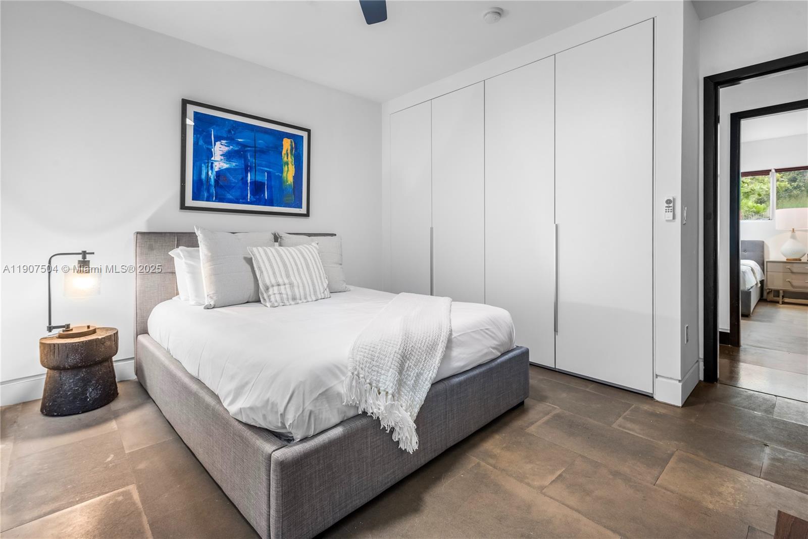 1606 S Bayshore Dr #- Miami, FL 33133