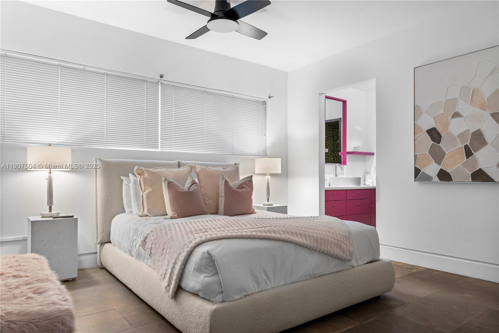 1606 S Bayshore Dr #- Miami, FL 33133