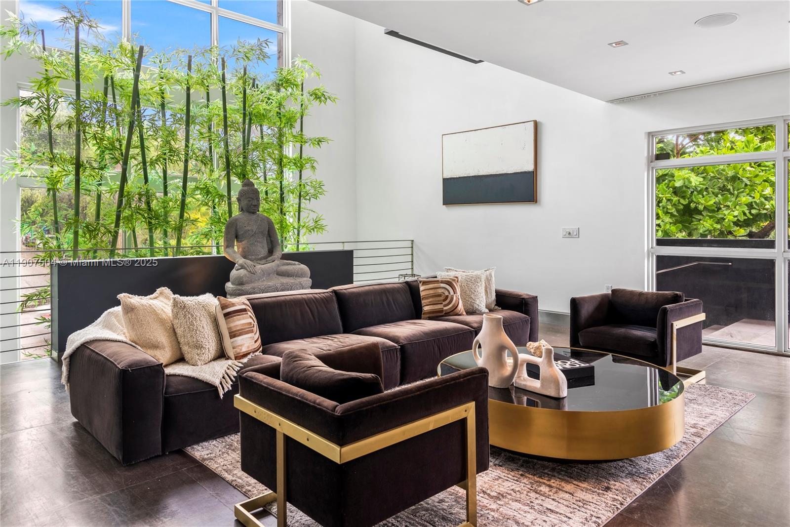 1606 S Bayshore Dr #- Miami, FL 33133