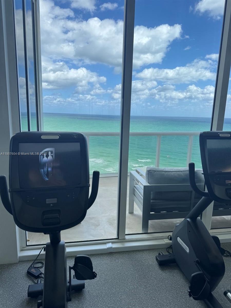 18201 Collins Ave #1408 Sunny Isles Beach, FL 33160