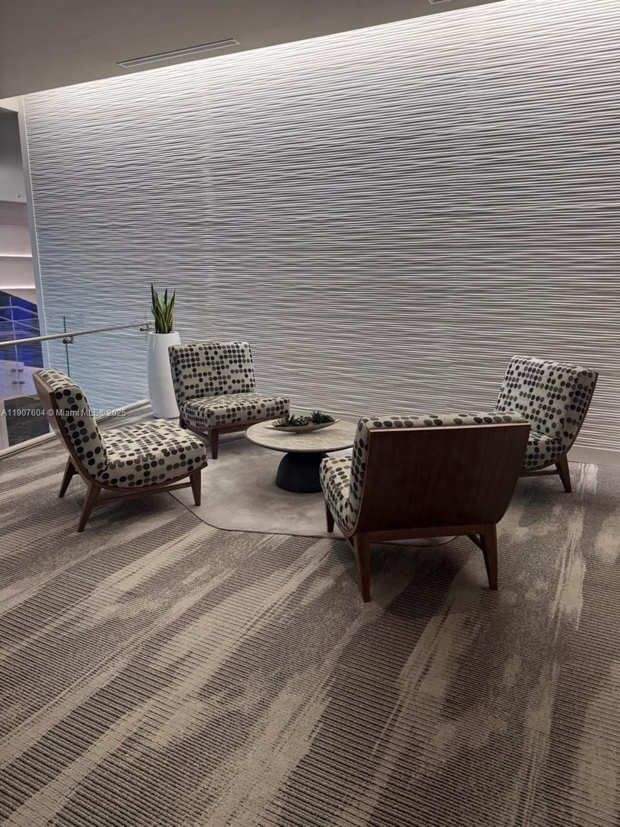 18201 Collins Ave #1408 Sunny Isles Beach, FL 33160