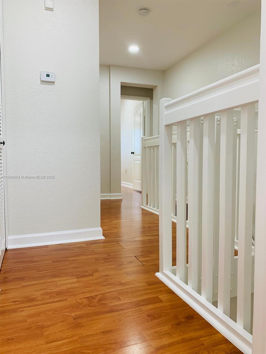 17800 NW 73rd Ave #203 Hialeah, FL 33015