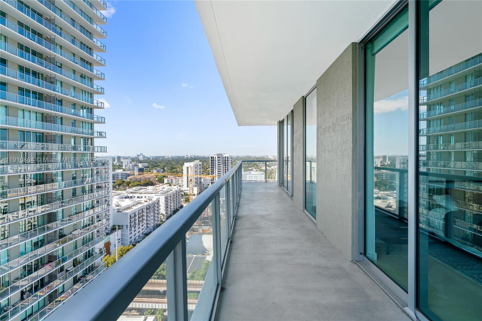 image Axis On Brickell37