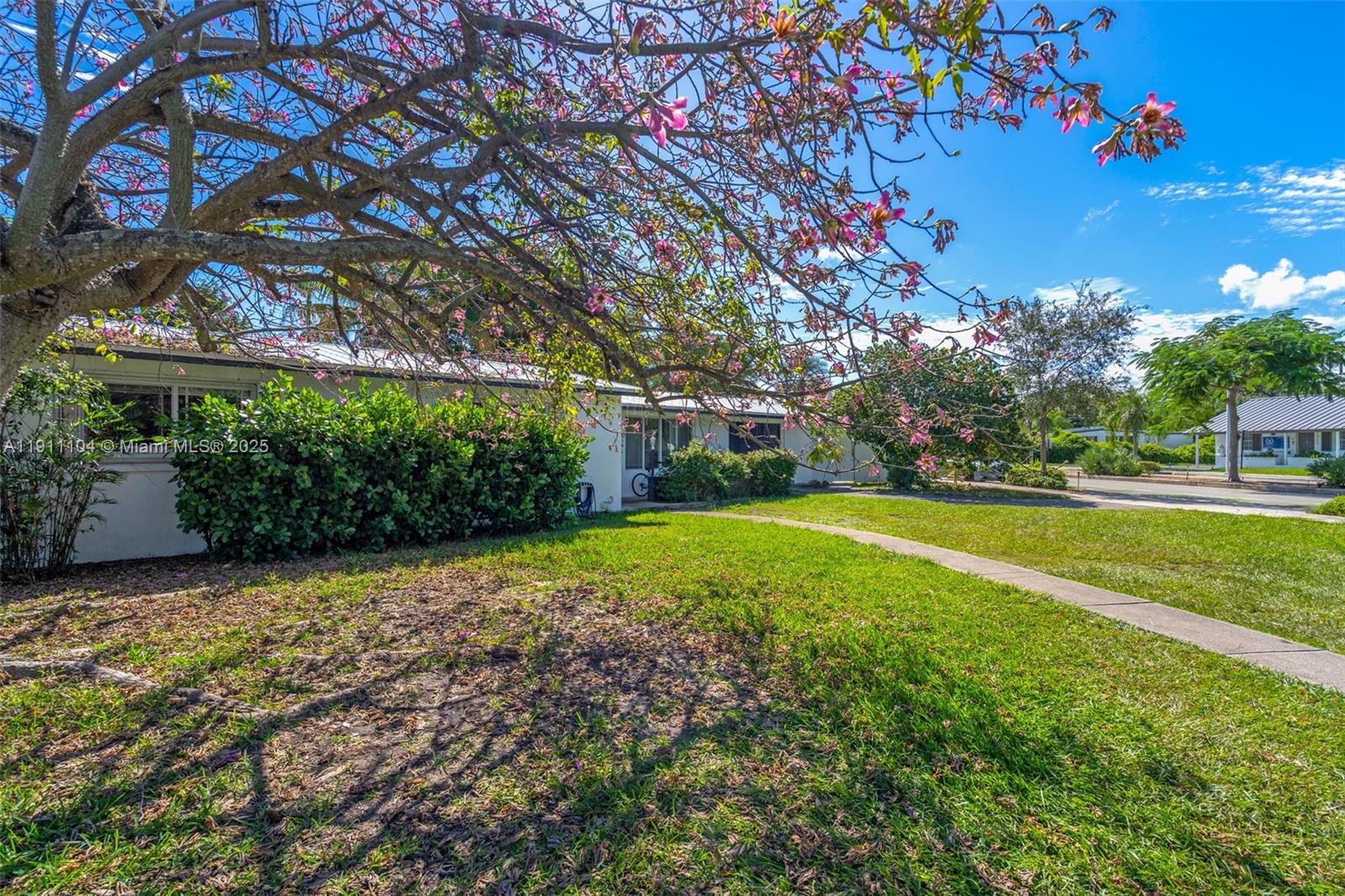 9630 SW 182nd St Palmetto Bay, FL 33157