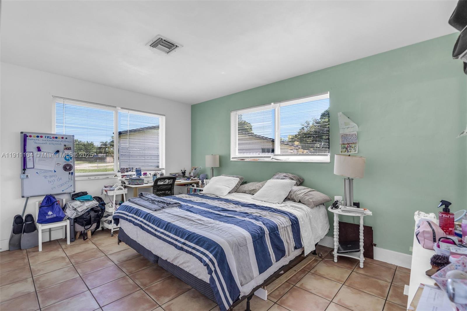 9630 SW 182nd St Palmetto Bay, FL 33157