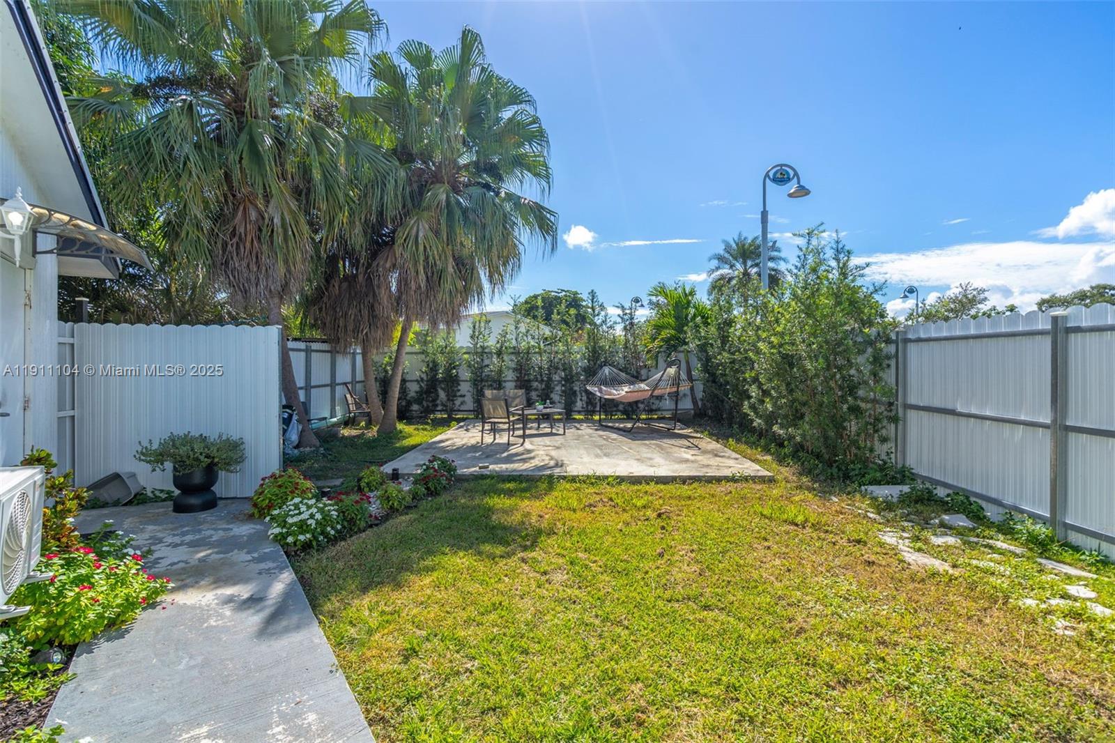 9630 SW 182nd St Palmetto Bay, FL 33157