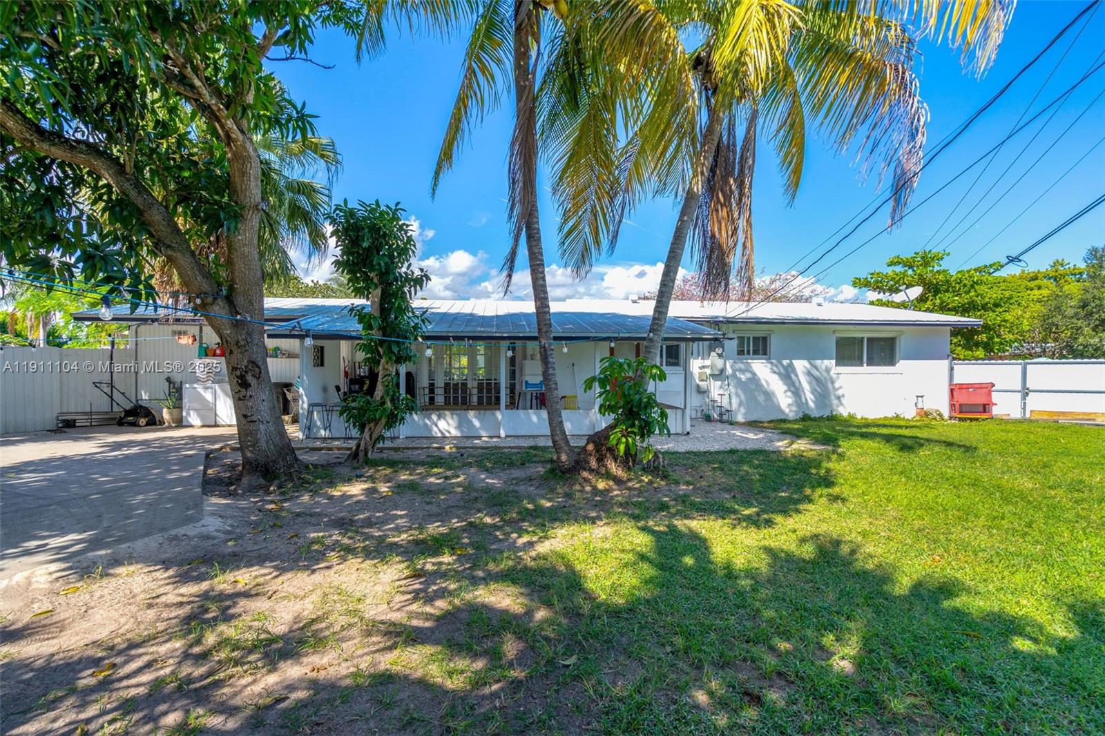 9630 SW 182nd St Palmetto Bay, FL 33157