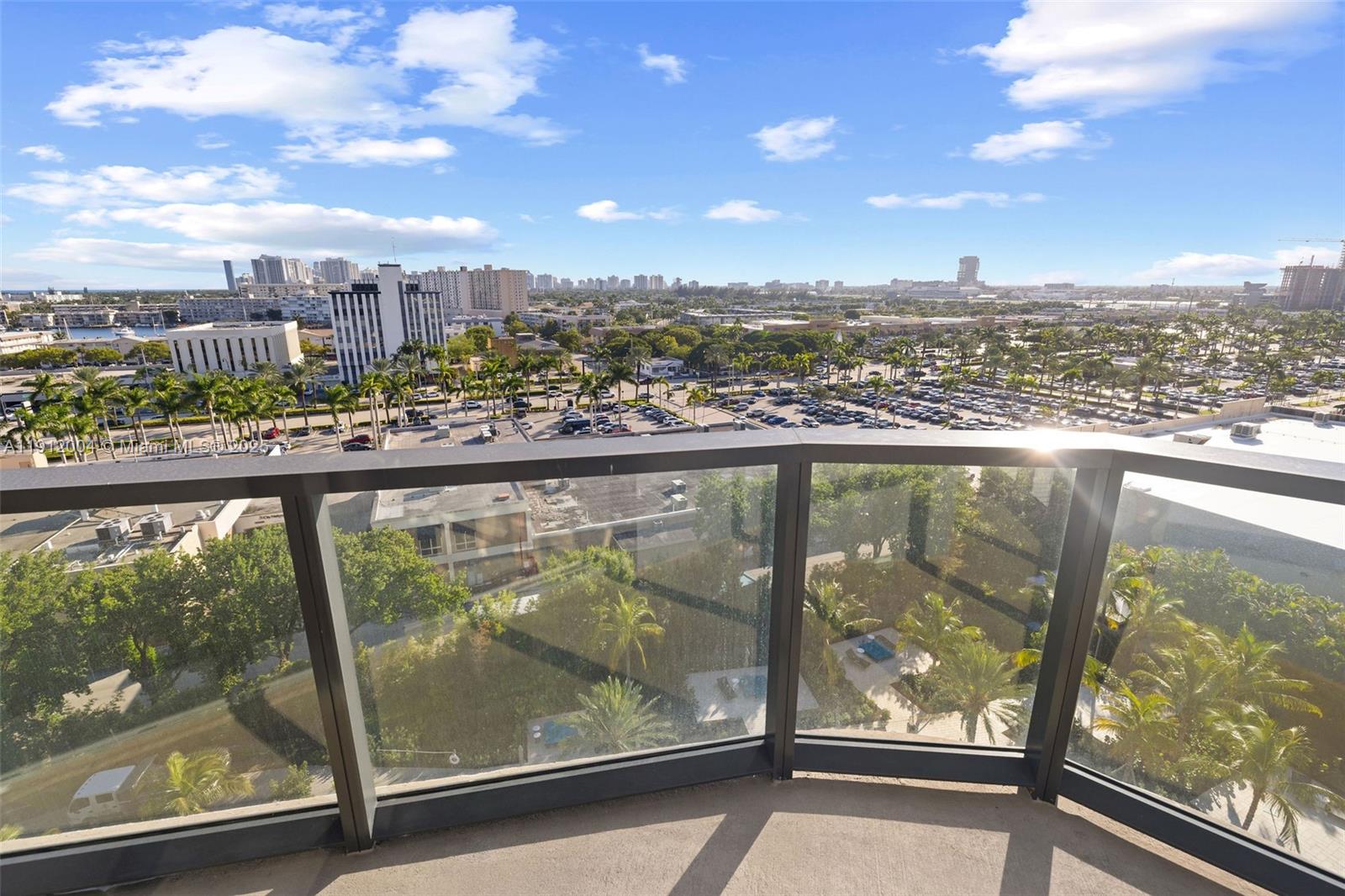 101 Diplomat Pkwy #911 Hallandale Beach, FL 33009