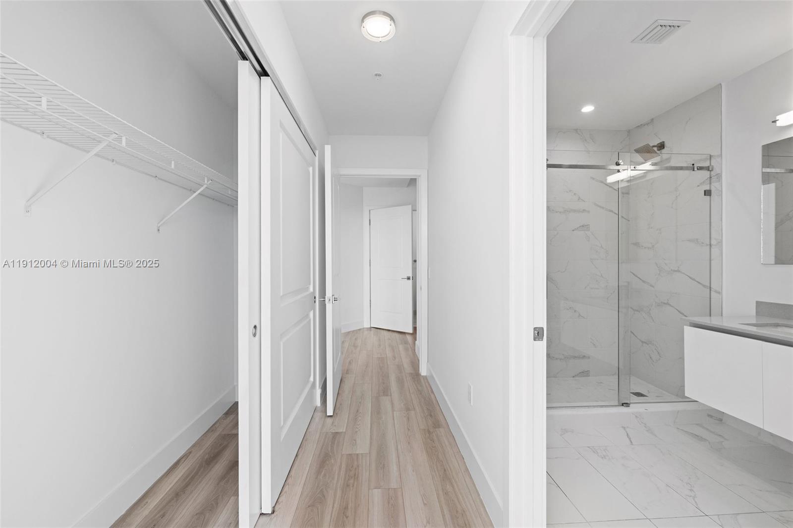 101 Diplomat Pkwy #911 Hallandale Beach, FL 33009