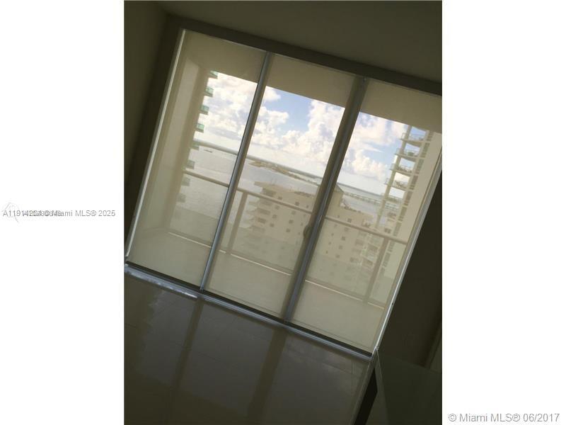 1300 Brickell Bay Dr #1807 Miami, FL 33131