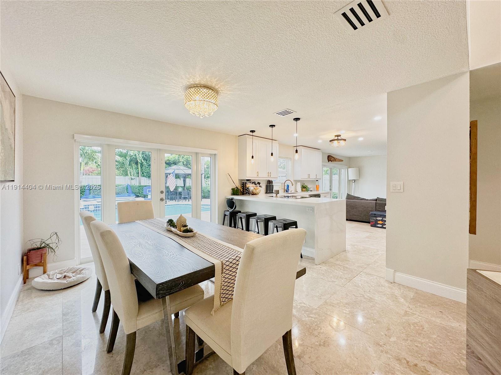 10620 SW 67th St Miami, FL 33173