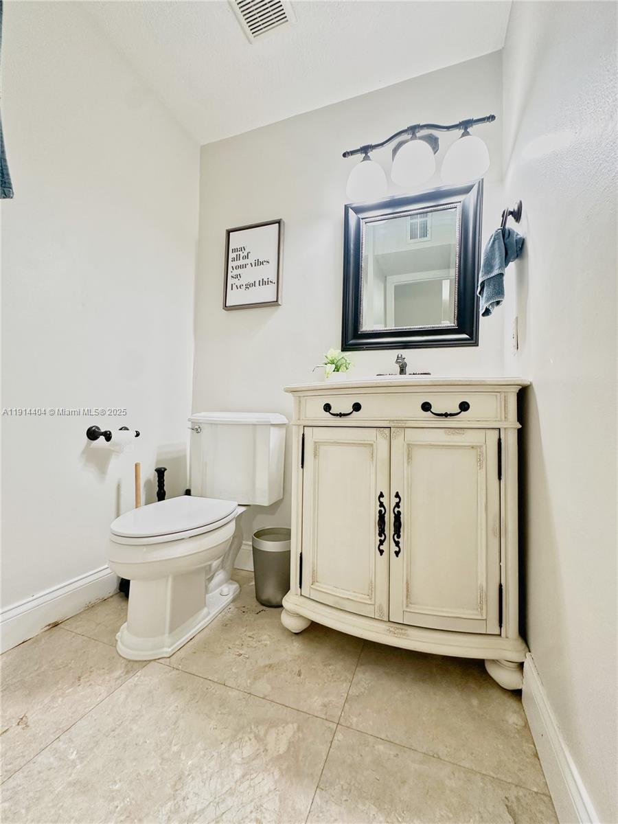 10620 SW 67th St Miami, FL 33173