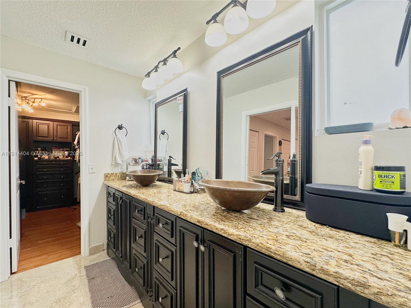 10620 SW 67th St Miami, FL 33173