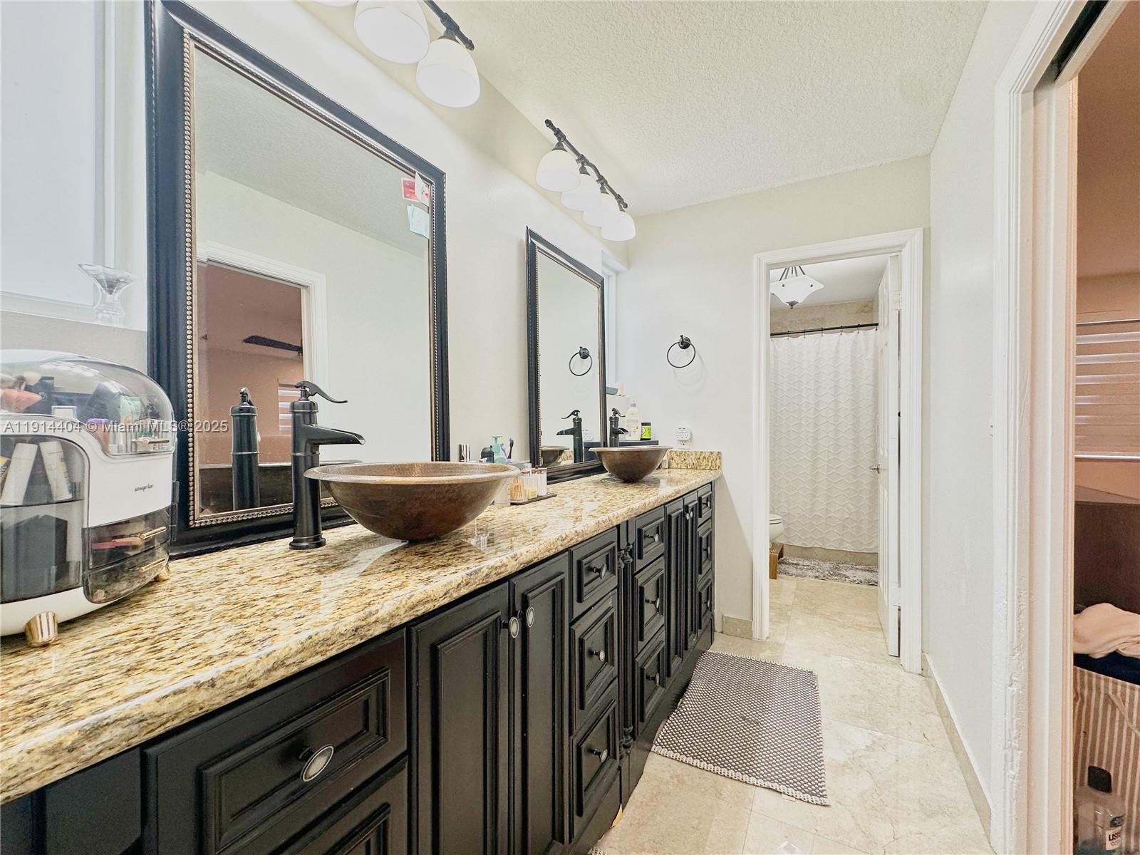 10620 SW 67th St Miami, FL 33173