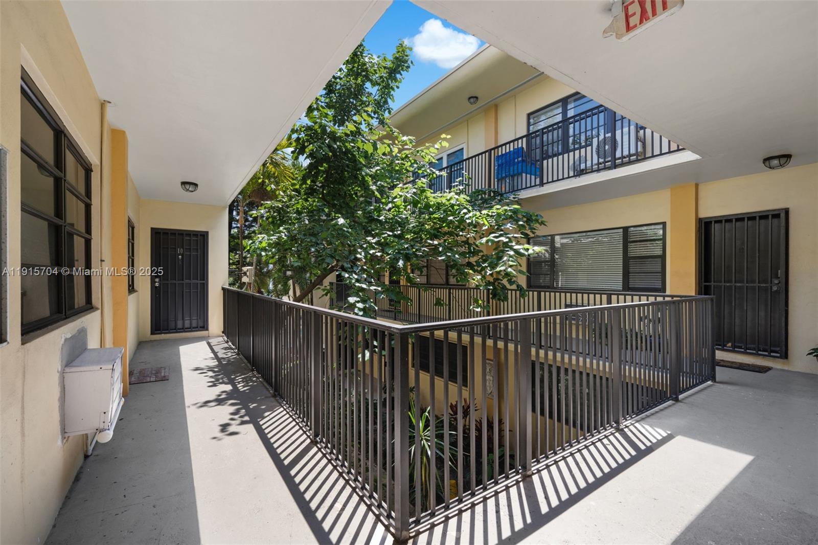 7845 NE Bayshore Ct #10 Miami, FL 33138