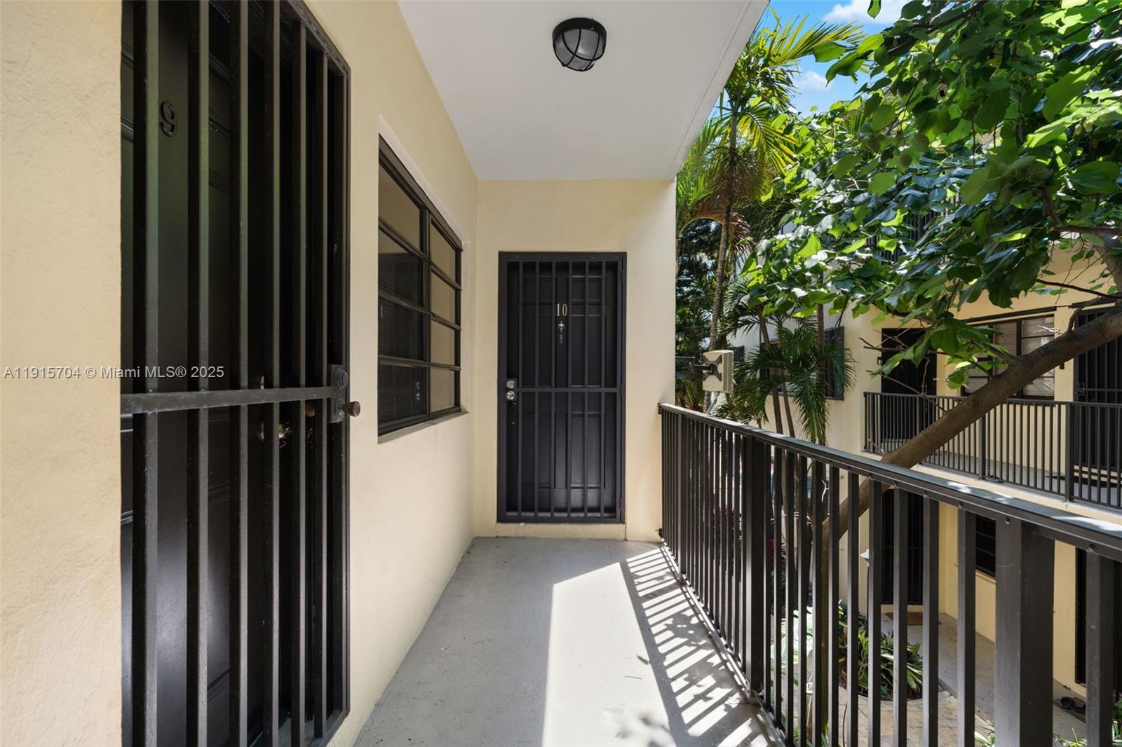 7845 NE Bayshore Ct #10 Miami, FL 33138