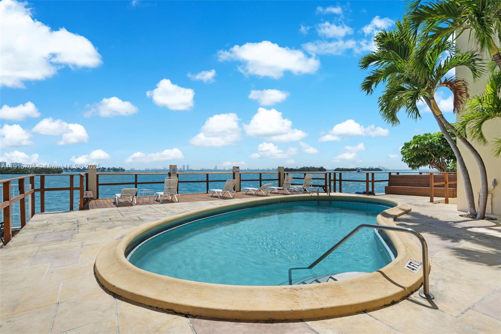 7845 NE Bayshore Ct #10 Miami, FL 33138