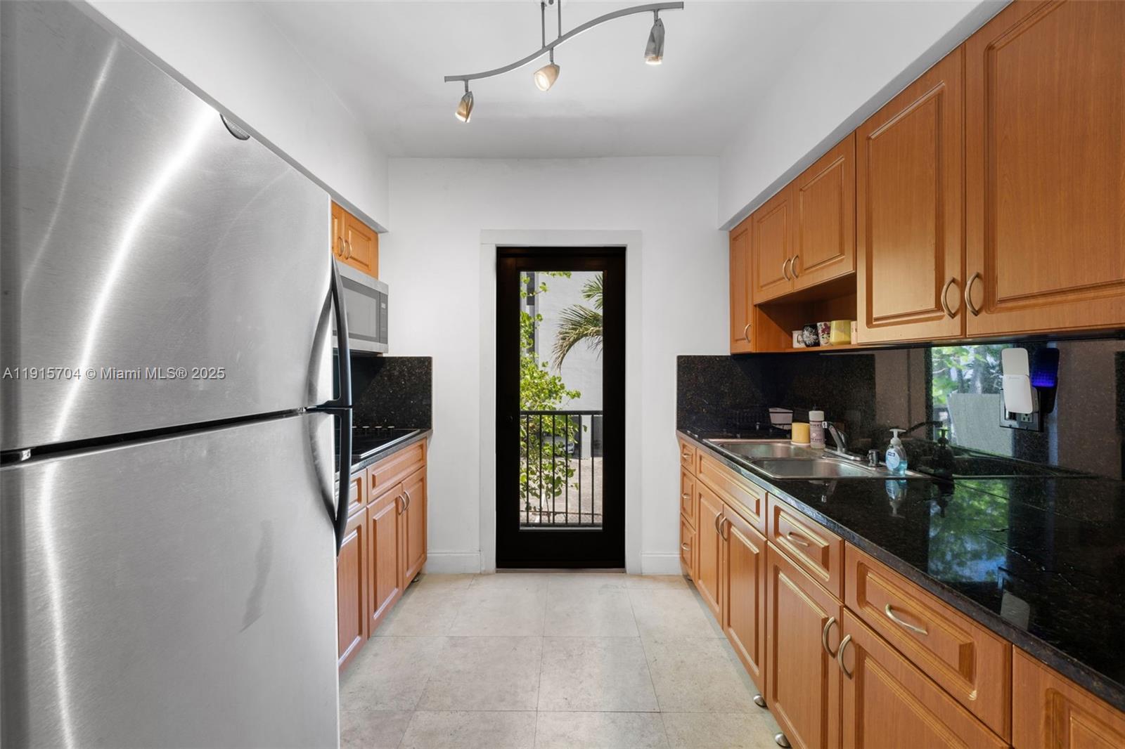 7845 NE Bayshore Ct #10 Miami, FL 33138