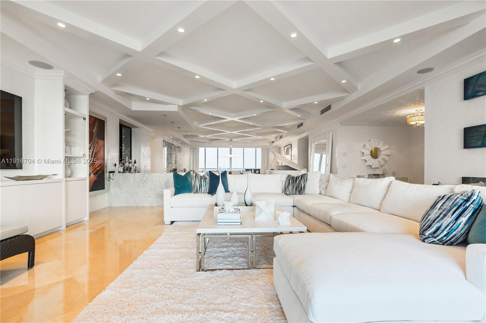 2100 N Ocean Blvd #30A Fort Lauderdale, FL 33305