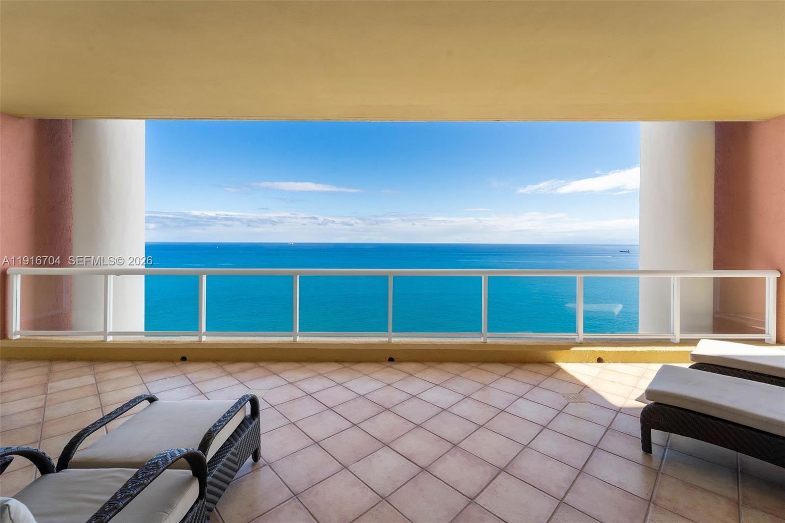 2100 N Ocean Blvd #30A Fort Lauderdale, FL 33305