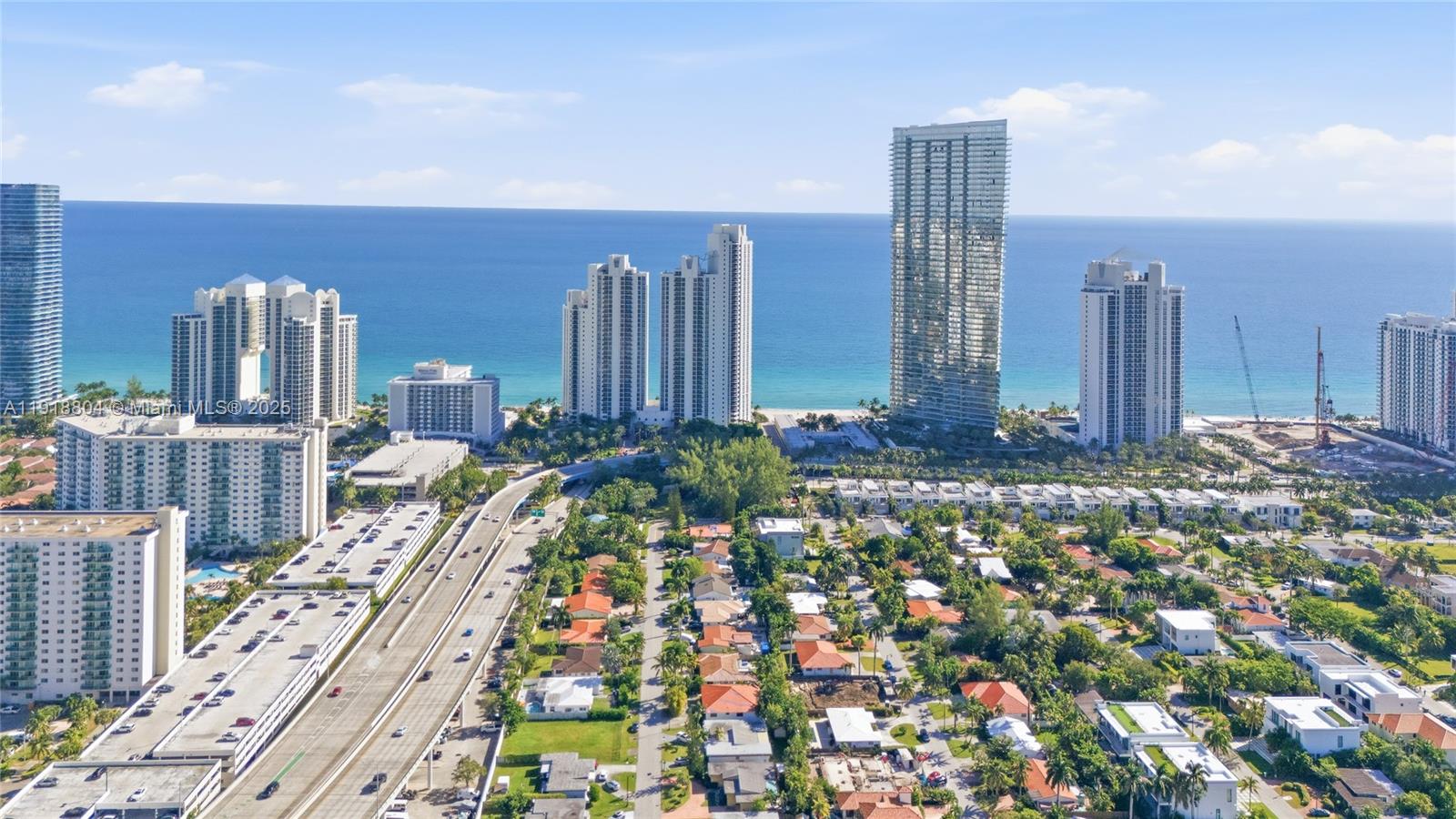 272 191st Ter Sunny Isles Beach, FL 33160