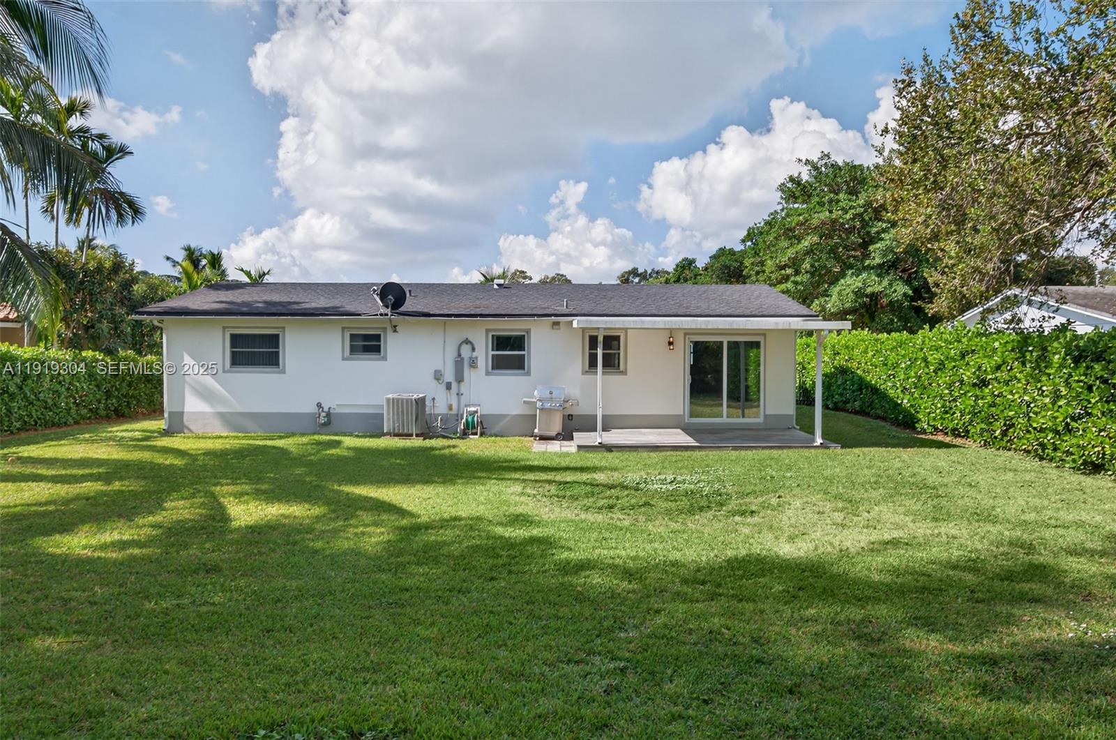 6255 SW 62nd Ct South Miami, FL 33143