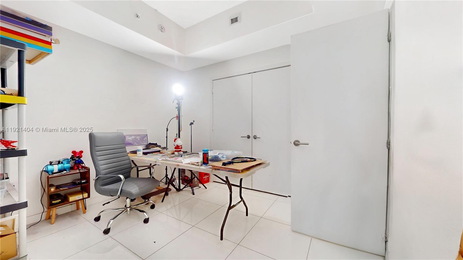 851 NE 1st Ave #1508 Miami, FL 33132