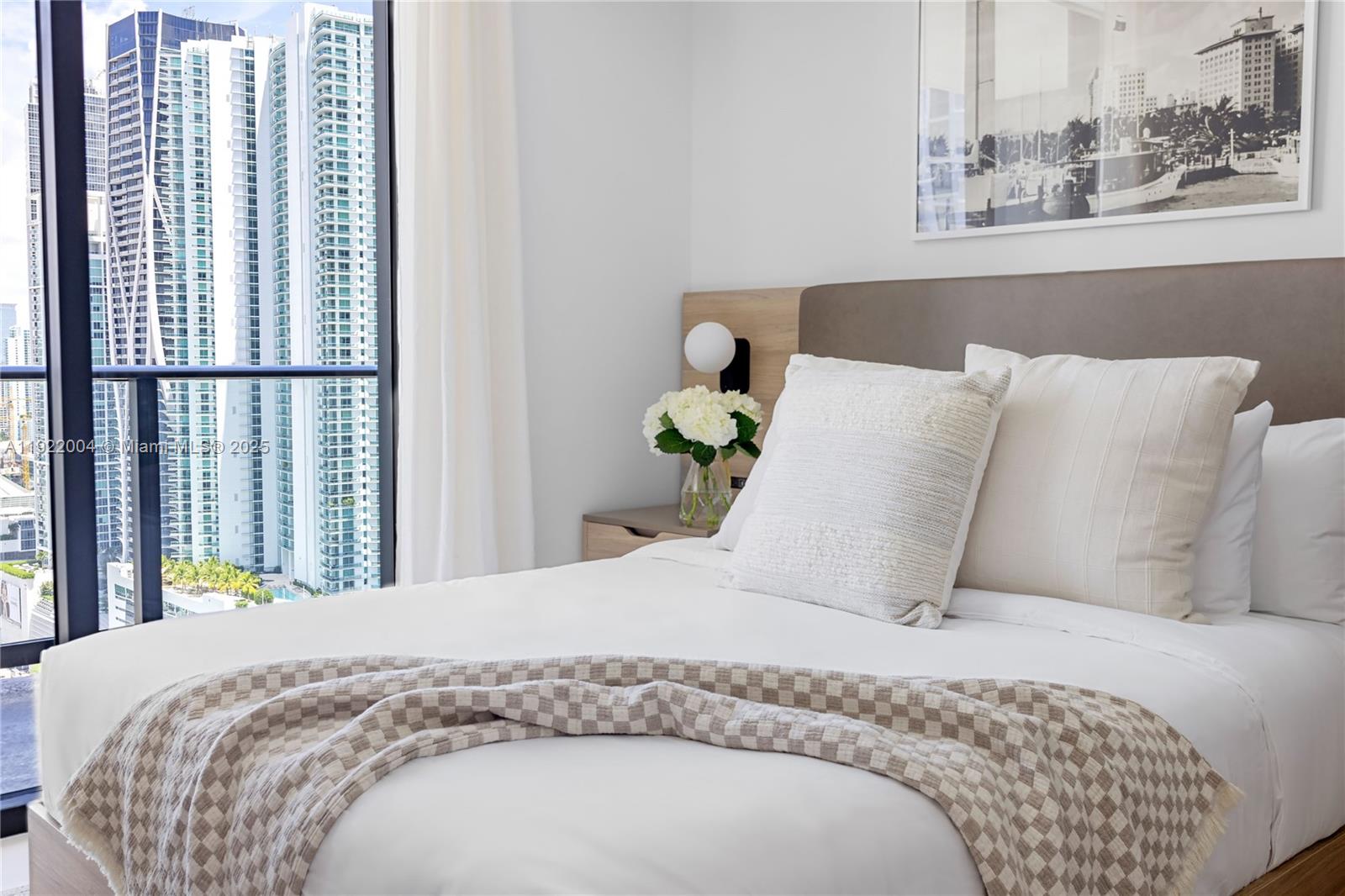 159 NE 6th St #3002 Miami, FL 33132