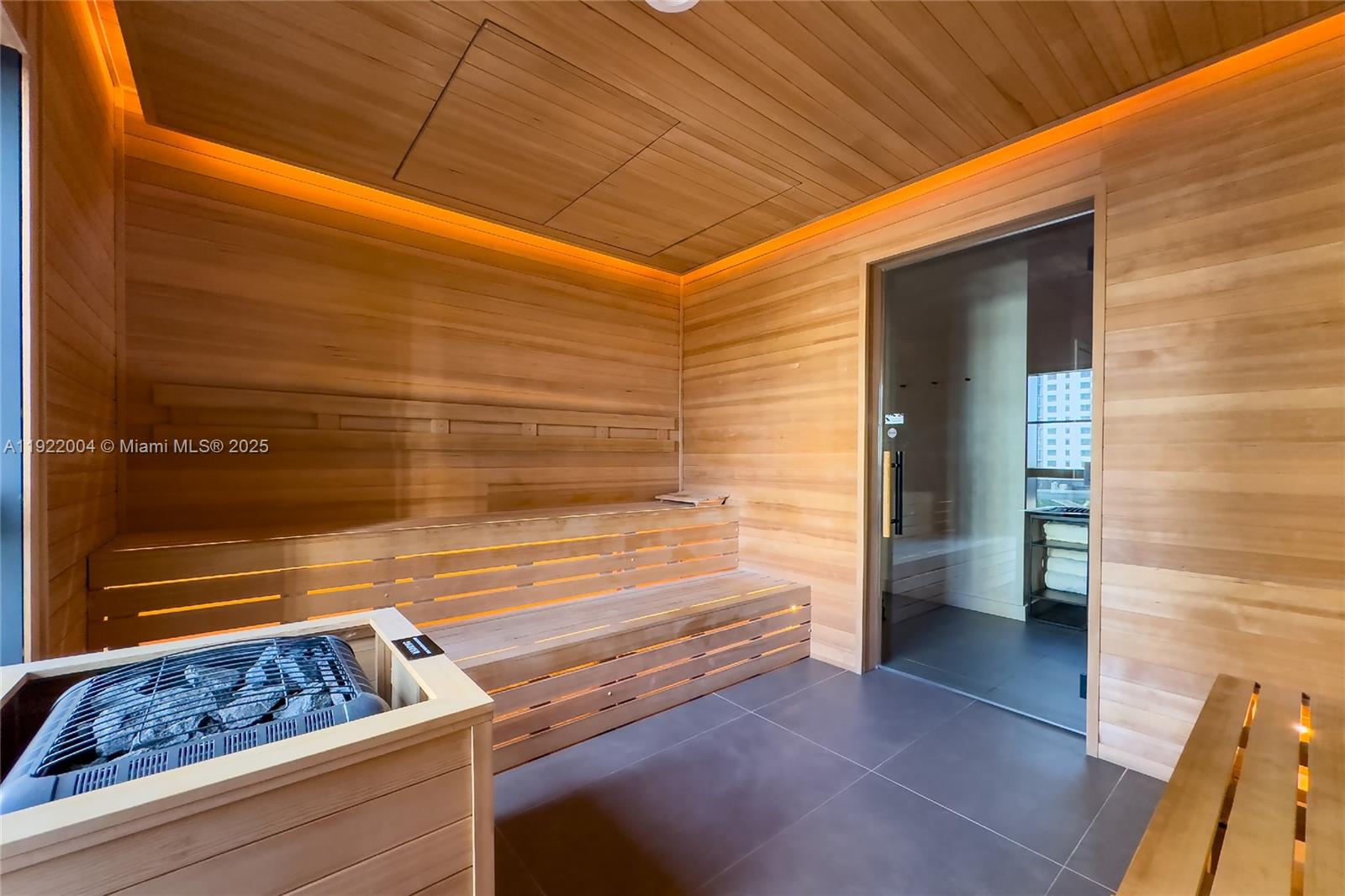 159 NE 6th St #3002 Miami, FL 33132