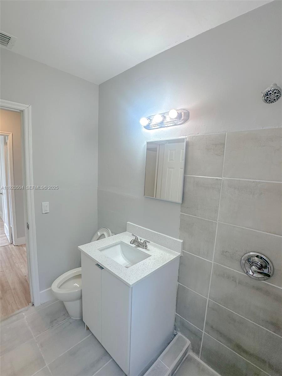 14801 Lincoln Blvd Miami, FL 33176