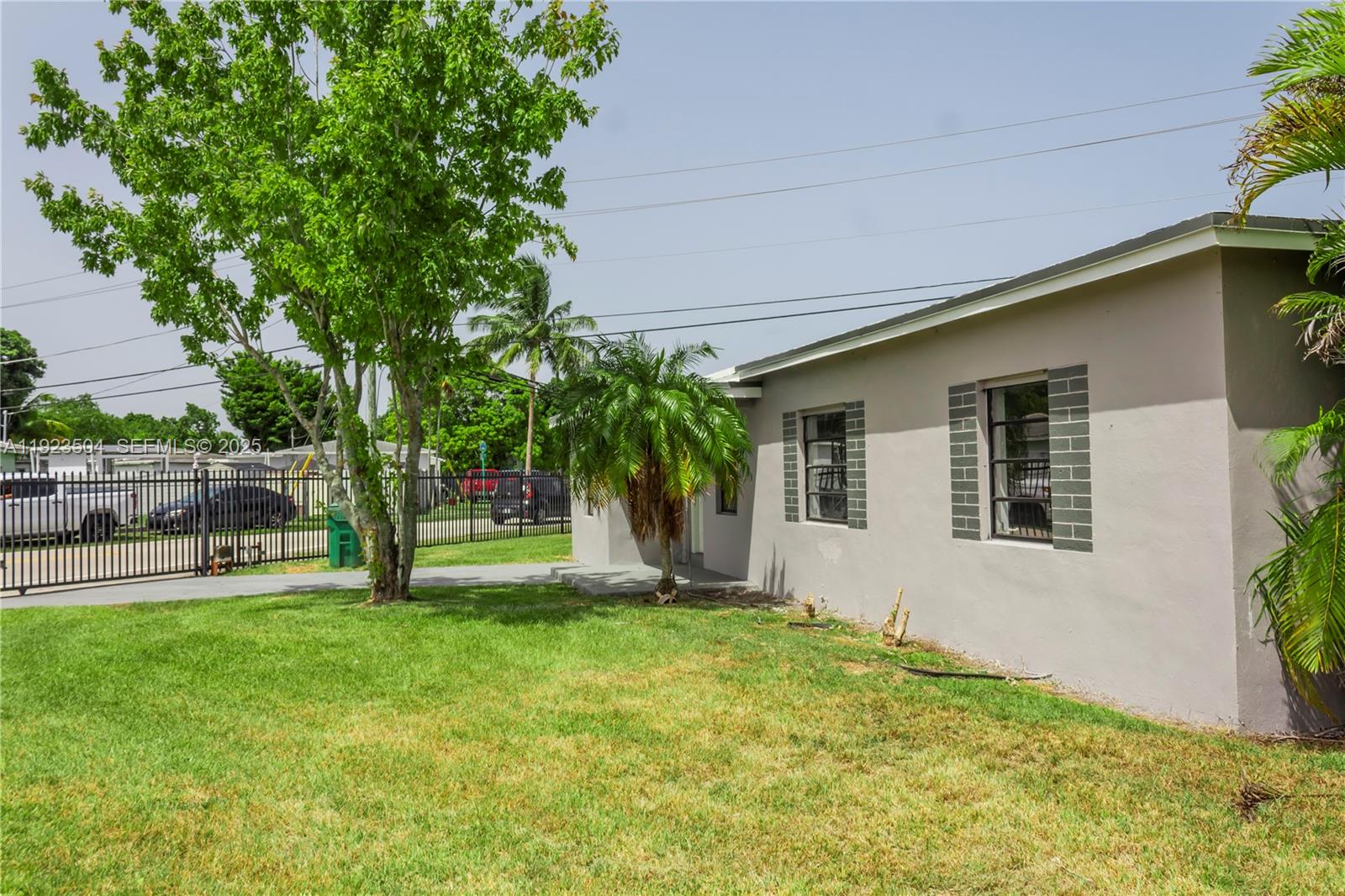 14801 Lincoln Blvd Miami, FL 33176