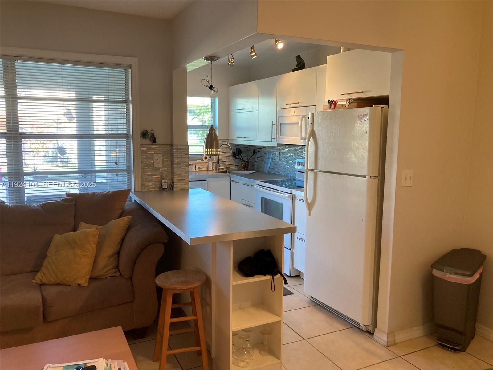 5300 Washington St #N117 Hollywood, FL 33021