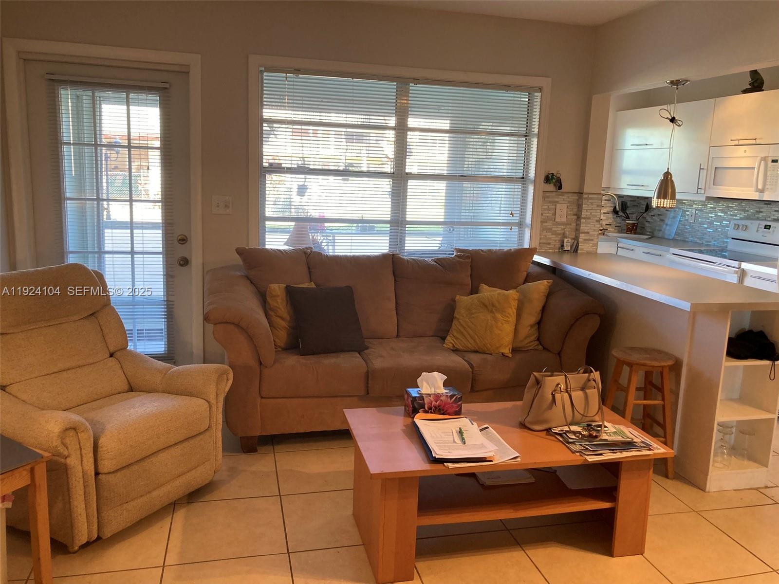 5300 Washington St #N117 Hollywood, FL 33021