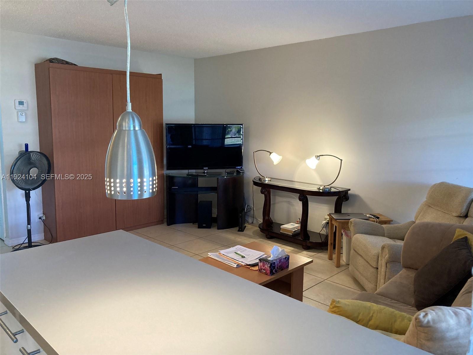 5300 Washington St #N117 Hollywood, FL 33021