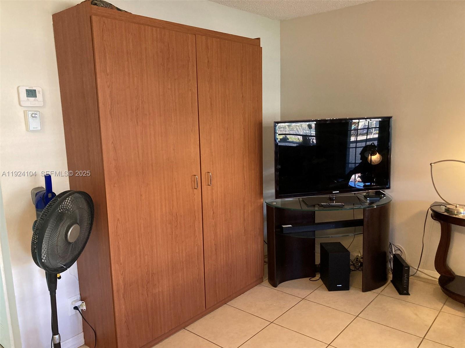 5300 Washington St #N117 Hollywood, FL 33021