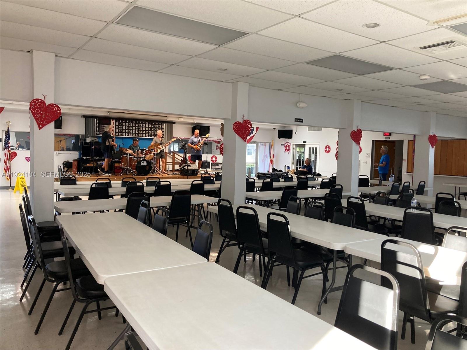 5300 Washington St #N117 Hollywood, FL 33021