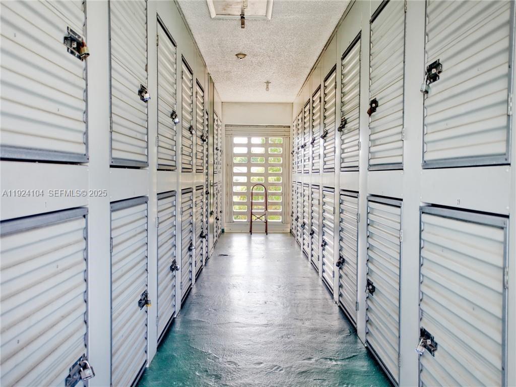 5300 Washington St #N117 Hollywood, FL 33021