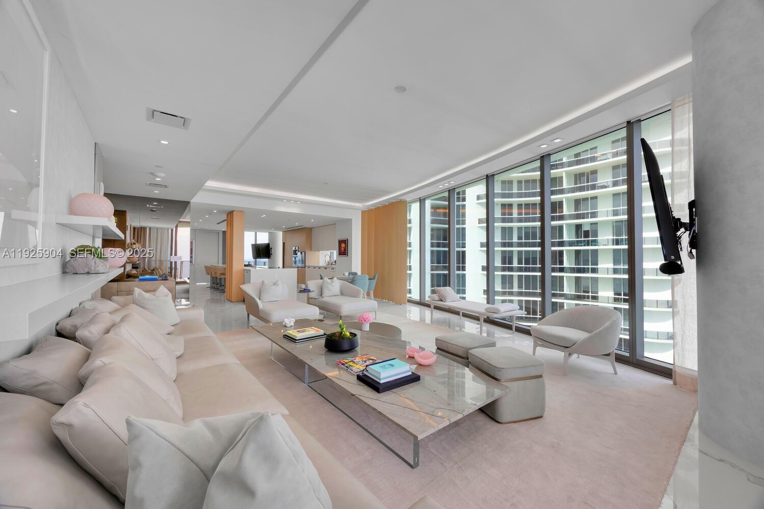 15701 Collins Ave #3701 Sunny Isles Beach, FL 33160