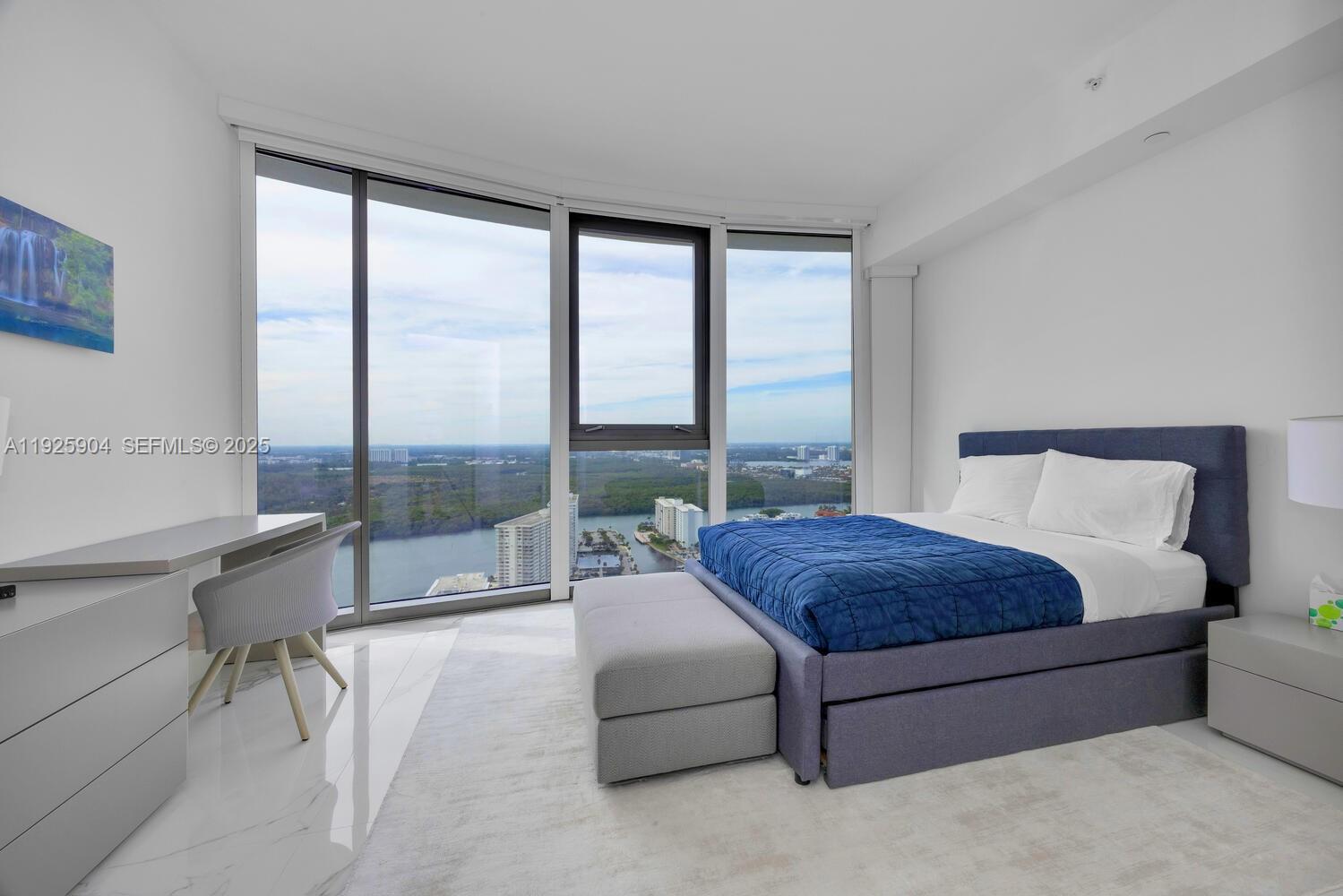 15701 Collins Ave #3701 Sunny Isles Beach, FL 33160