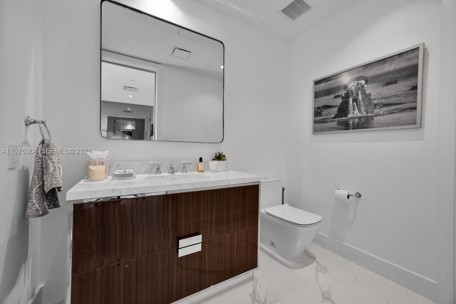 15701 Collins Ave #3701 Sunny Isles Beach, FL 33160